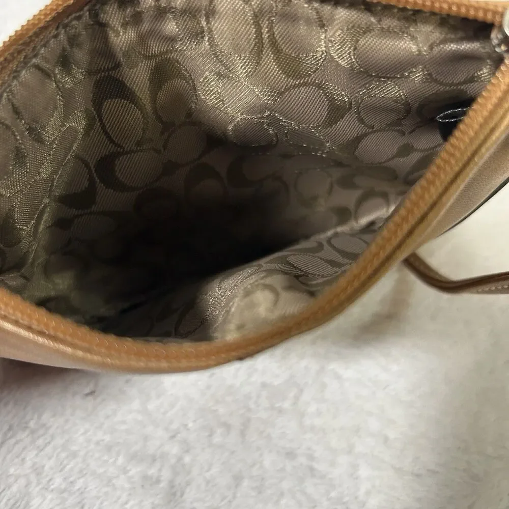 VTG Coach Tan Leather Soho Shoulder Handbag Purse M05D-9544 & Matching Wristlet